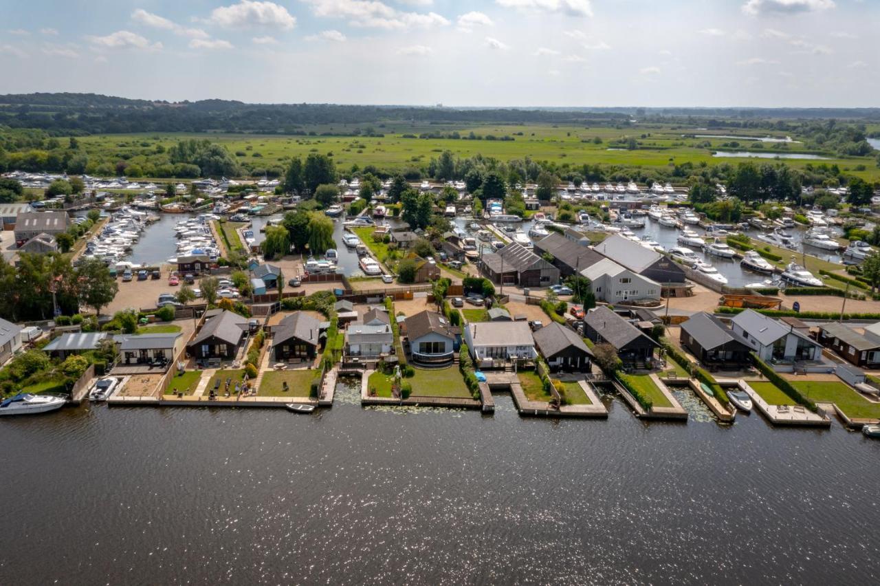 River View - Norfolk Broads Brundall Exterior foto