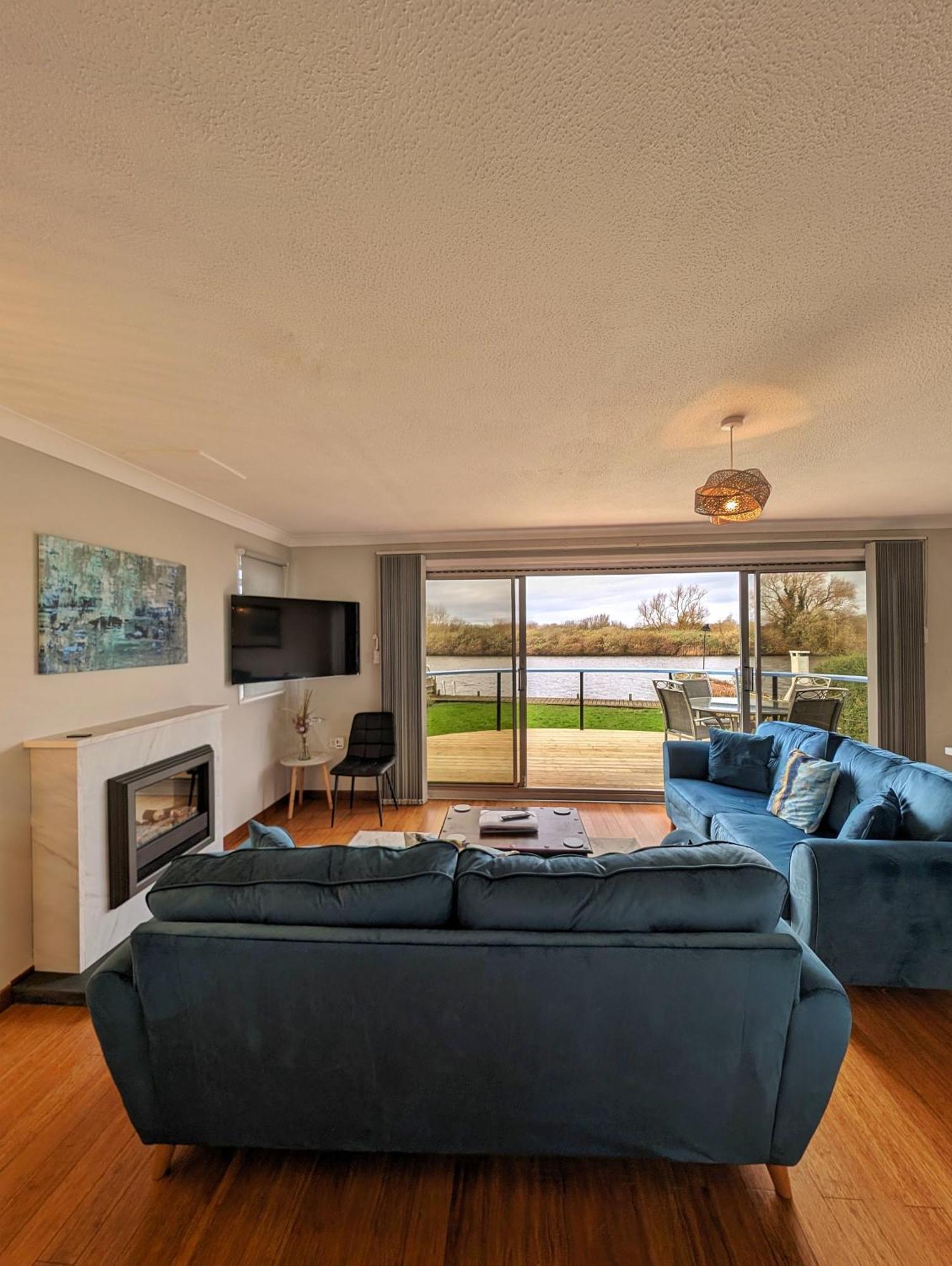 River View - Norfolk Broads Brundall Exterior foto